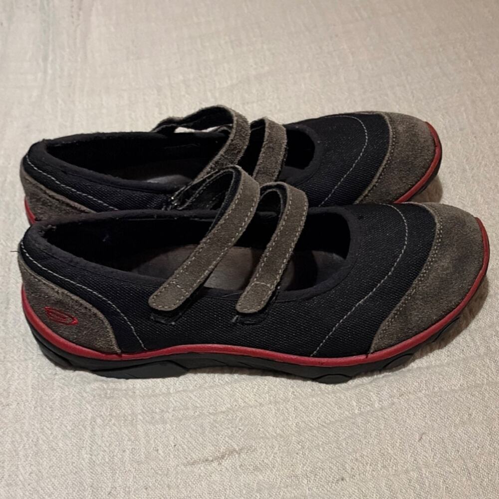 Skechers Black Gray Red Canvas Mary Jane Hook & Loop Round Toe Unisex 8.5/9